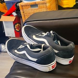 Vans Old Skool Skate in Suede, Black, men's size 12.